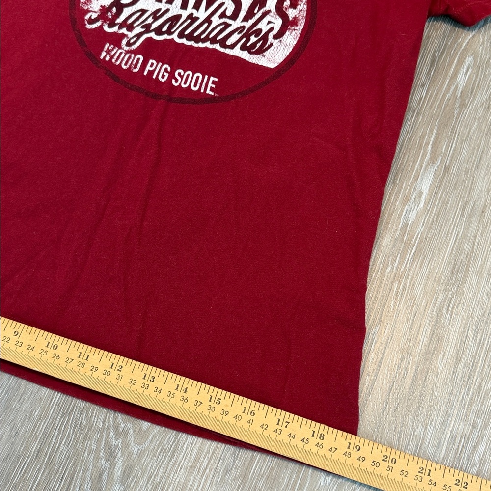 Arkansas Razorback T-Shirt - Picture 11 of 11